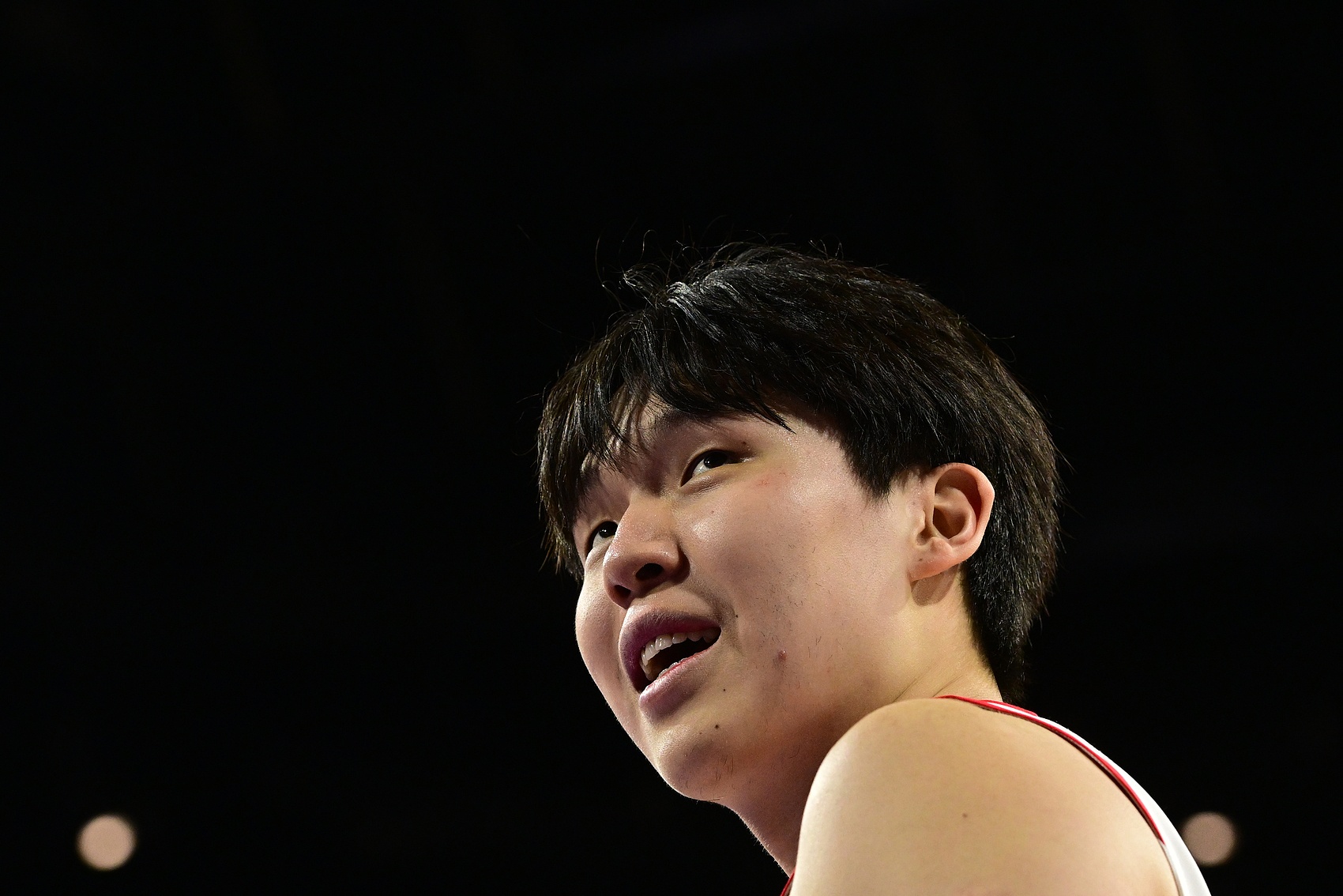 足球数据库-😍半场两双！杨瀚森半场独揽10分10板外加2助1帽 正负值+17！