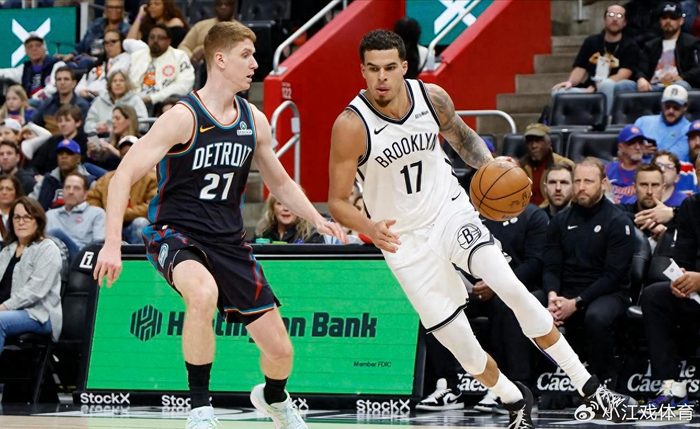 篮球即时比分-领先23分被爆冷逆转，马刺躺到联盟第二，活塞在下一盘大棋？|篮网|骑士|凯尔特人|洛杉矶快船队|体育赛事讨论_新浪体育_新浪新闻